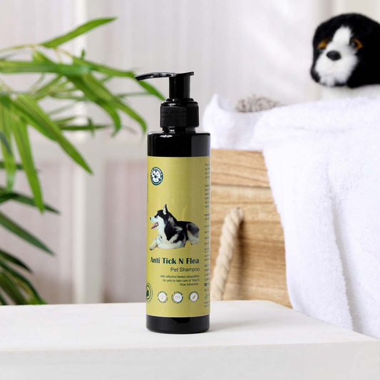Anti Tick and Flea Pet Shampoo - 200ml